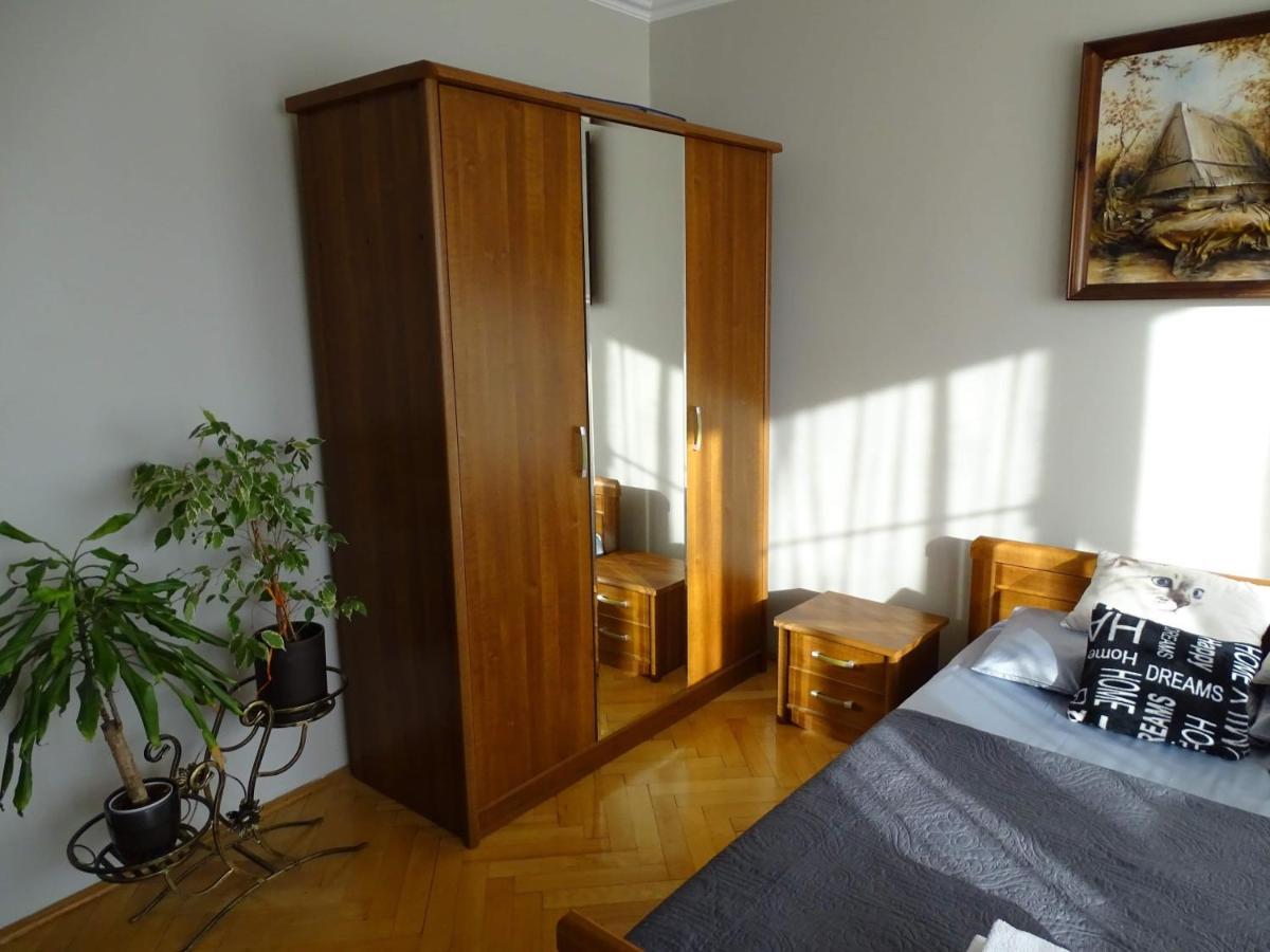 Villa Sanriver Przemyśl Exteriör bild